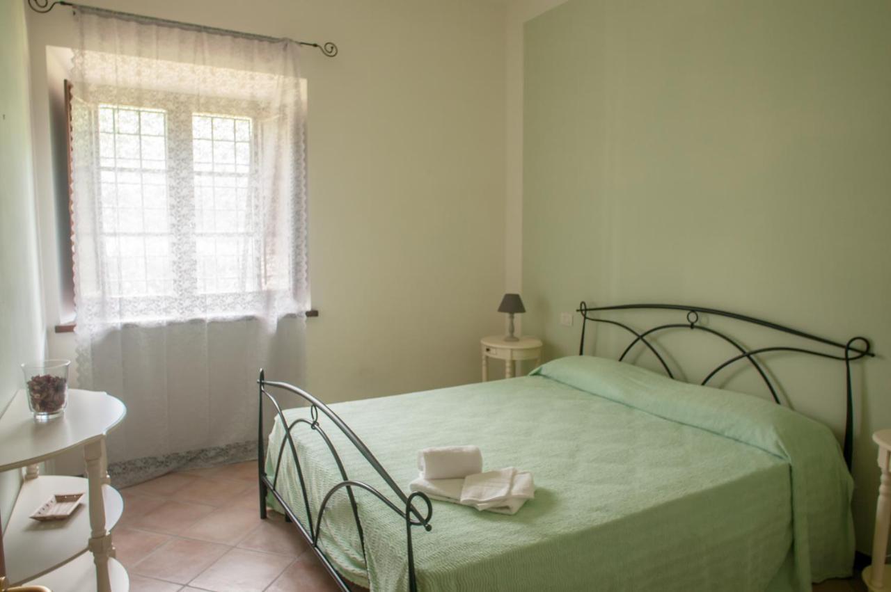 Casale La Fata -Tipico Toscano Immerso Nelle Colline Tra Lucca E Versilia, 6 Appartamenti Indipendenti Camaiore Exterior foto