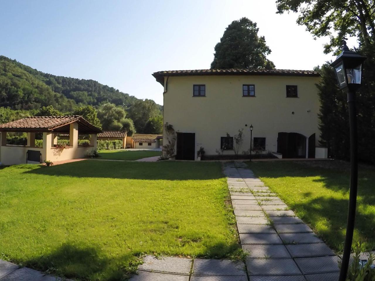 Casale La Fata -Tipico Toscano Immerso Nelle Colline Tra Lucca E Versilia, 6 Appartamenti Indipendenti Camaiore Exterior foto
