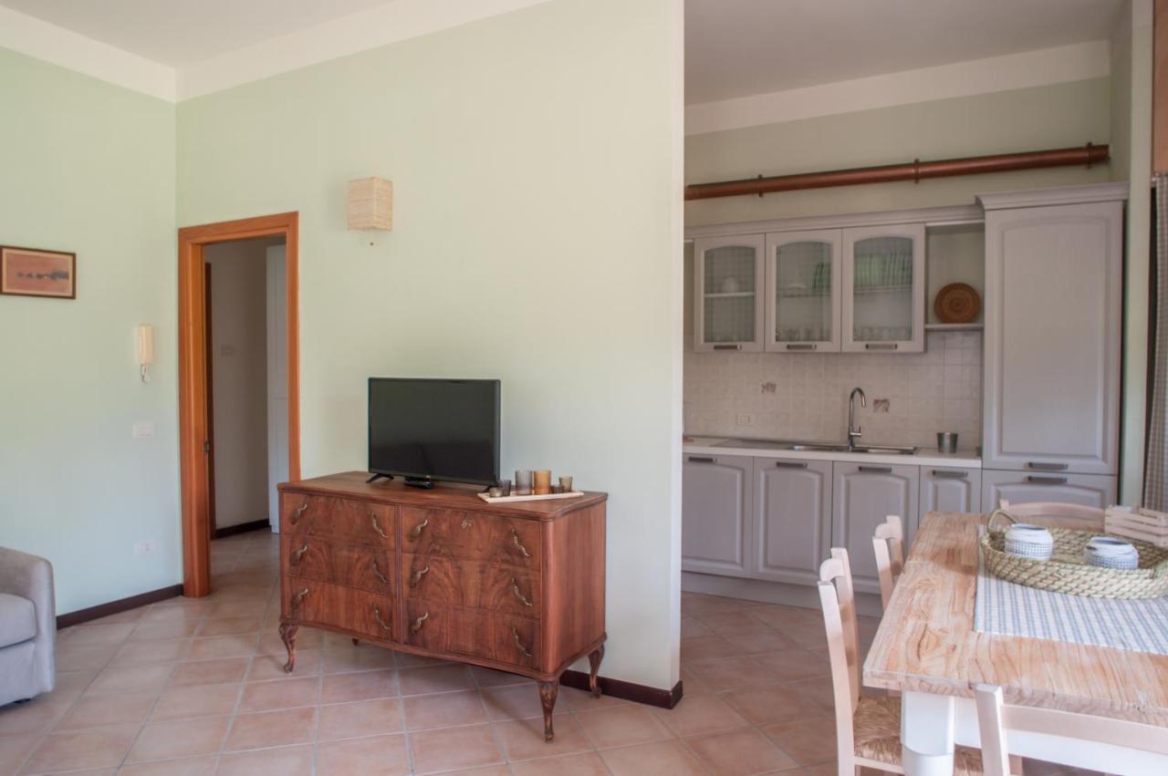 Casale La Fata -Tipico Toscano Immerso Nelle Colline Tra Lucca E Versilia, 6 Appartamenti Indipendenti Camaiore Exterior foto