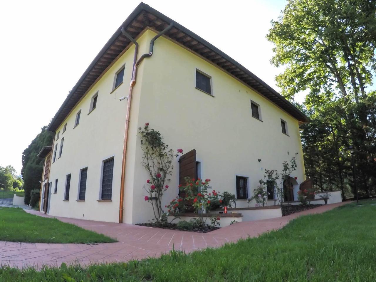 Casale La Fata -Tipico Toscano Immerso Nelle Colline Tra Lucca E Versilia, 6 Appartamenti Indipendenti Camaiore Exterior foto