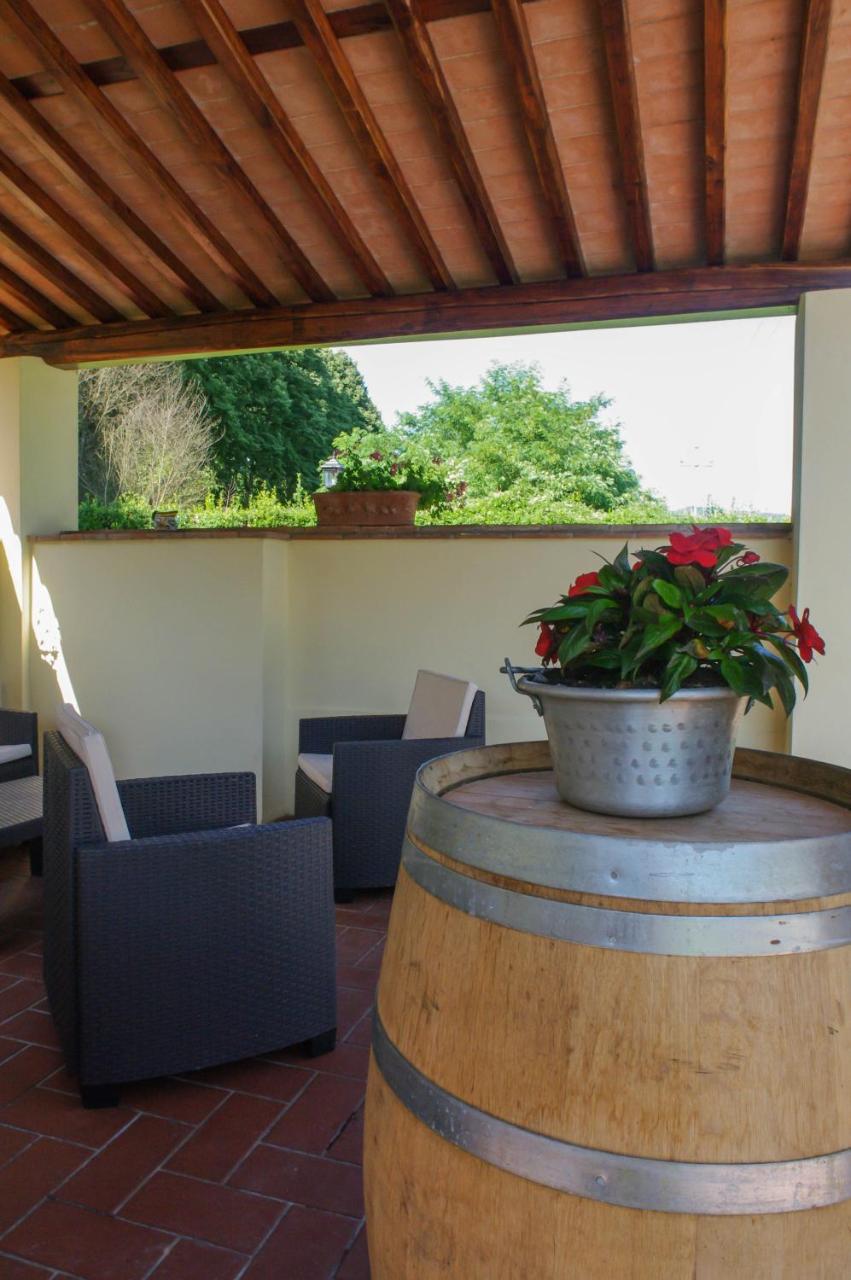 Casale La Fata -Tipico Toscano Immerso Nelle Colline Tra Lucca E Versilia, 6 Appartamenti Indipendenti Camaiore Exterior foto