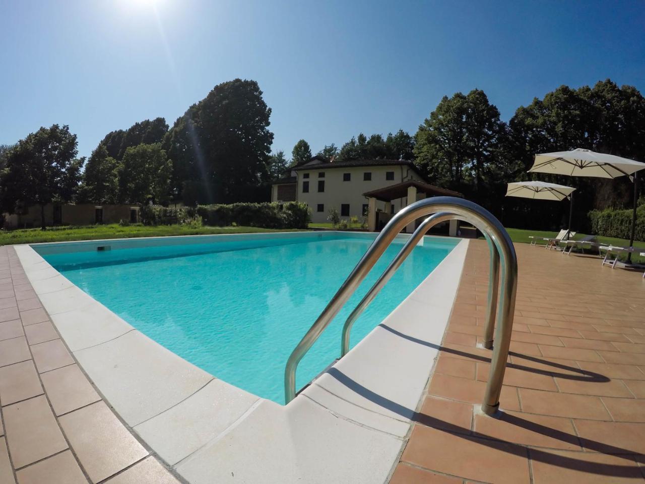 Casale La Fata -Tipico Toscano Immerso Nelle Colline Tra Lucca E Versilia, 6 Appartamenti Indipendenti Camaiore Exterior foto