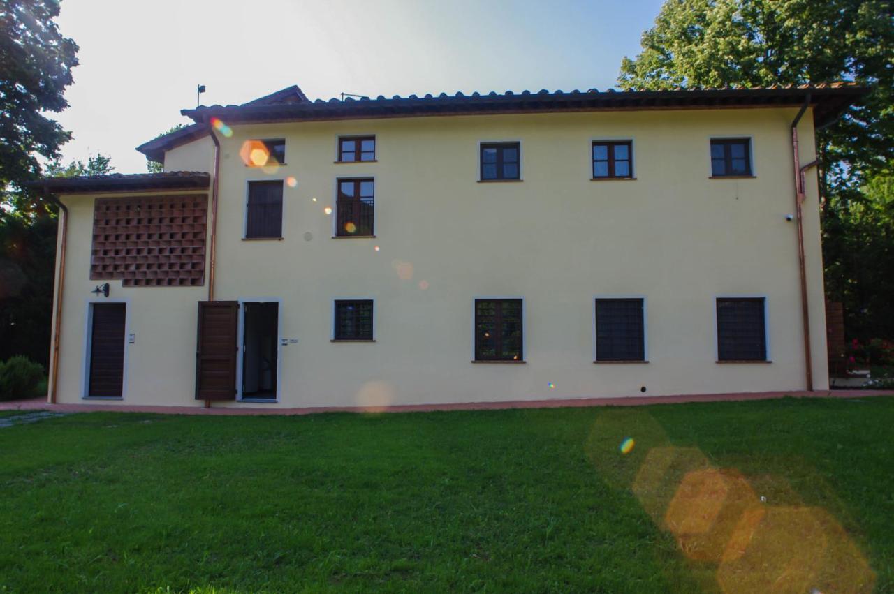 Casale La Fata -Tipico Toscano Immerso Nelle Colline Tra Lucca E Versilia, 6 Appartamenti Indipendenti Camaiore Exterior foto